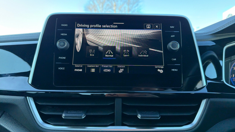 Volkswagen T-Roc 1.5 TSI R-Line 5dr Petrol Hatchback